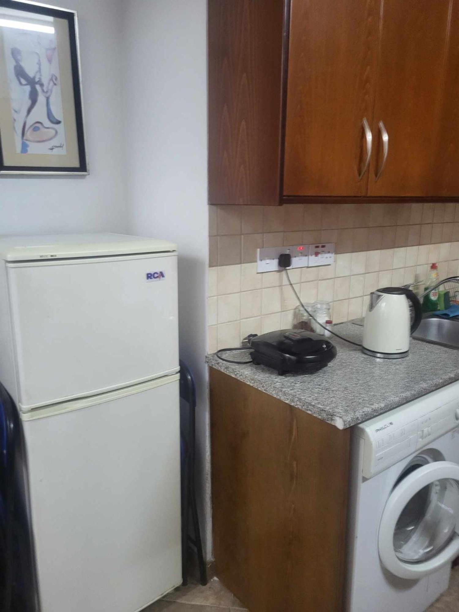 Elenas Home Лимасол Екстериор снимка